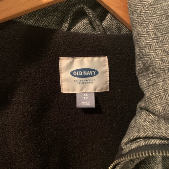 Old Navy Herringbone Vest - Picture 2 of 4